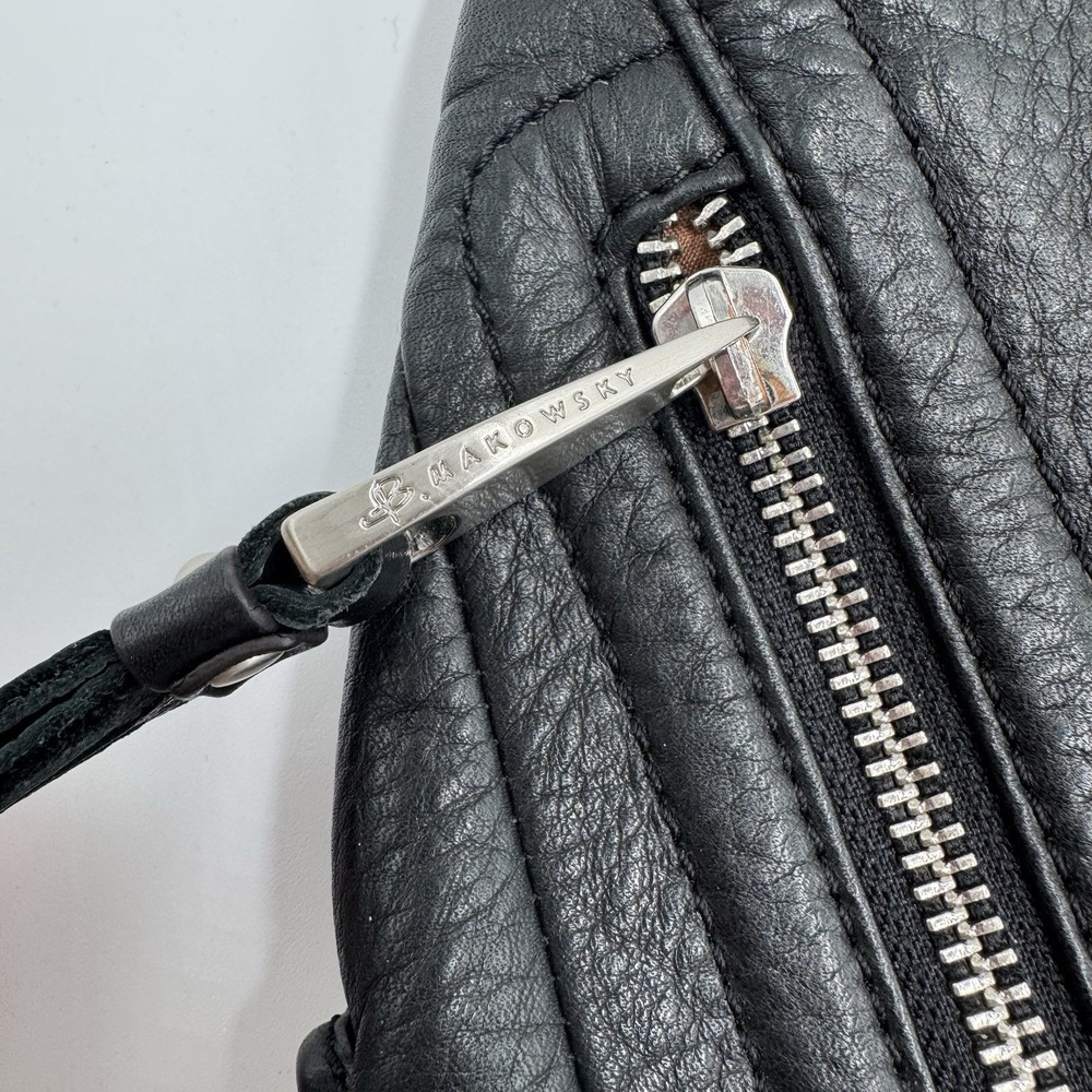 B. Makowsky Black Leather Crossbody Shoulder Bag Tassel Zip Pockets - Picture 2 of 13